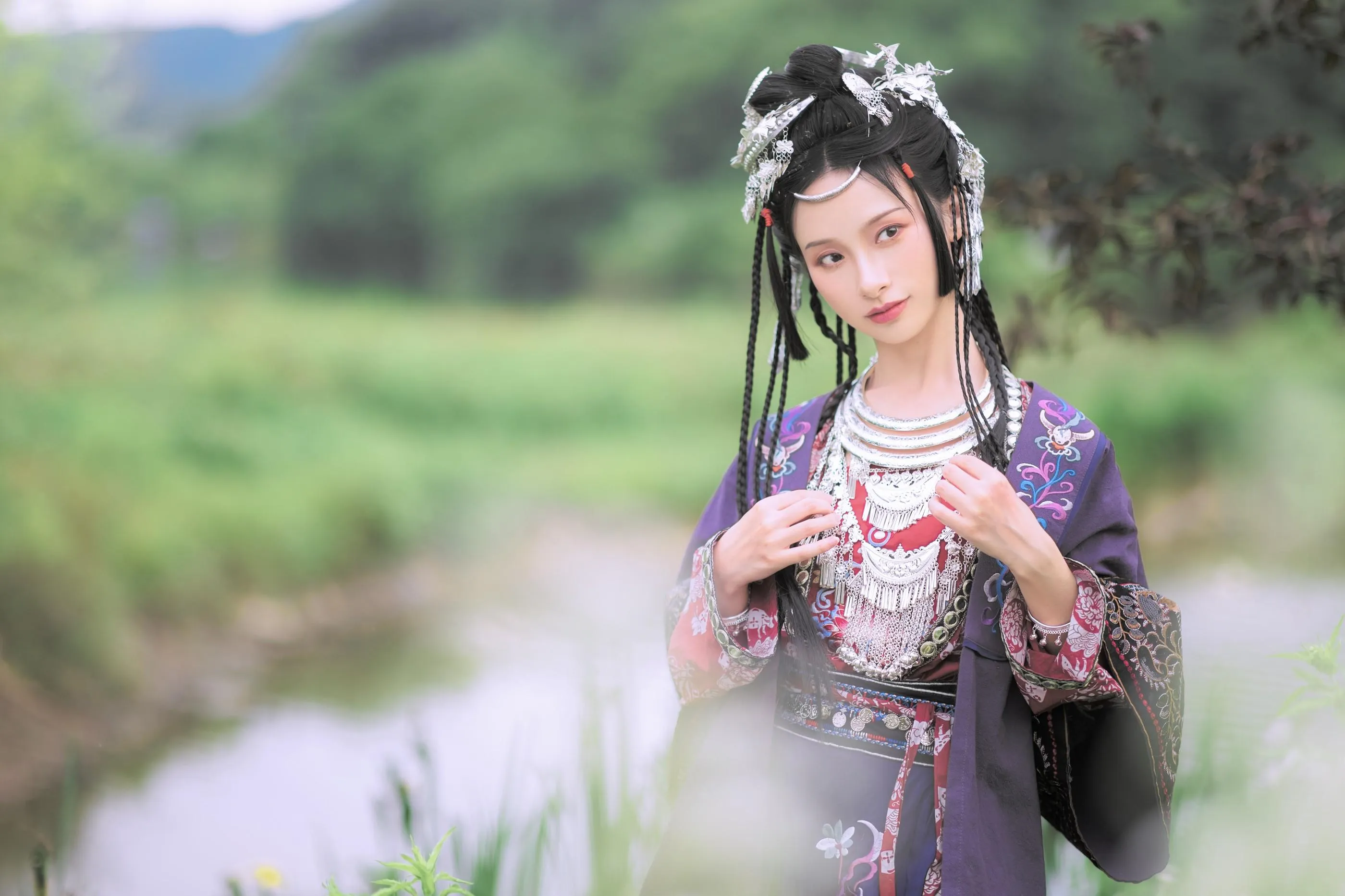 [YITUYU艺图语]2022.08.23 苗疆少女 眸小妖 [42P]插图2